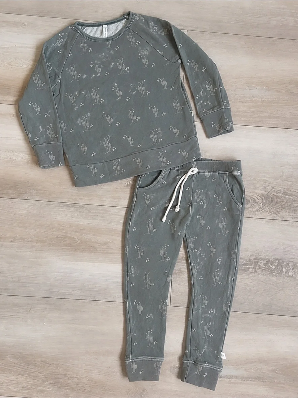Kids 5-Pair Pajama Set - Assorted Patterns and BedHead, Free Birdees, Rosewood